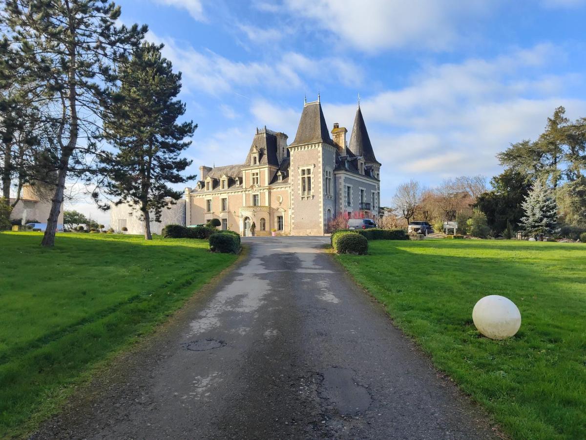 Hotel Chateau De La Barbiniere Saint-Laurent-sur-Sèvre Zewnętrze zdjęcie