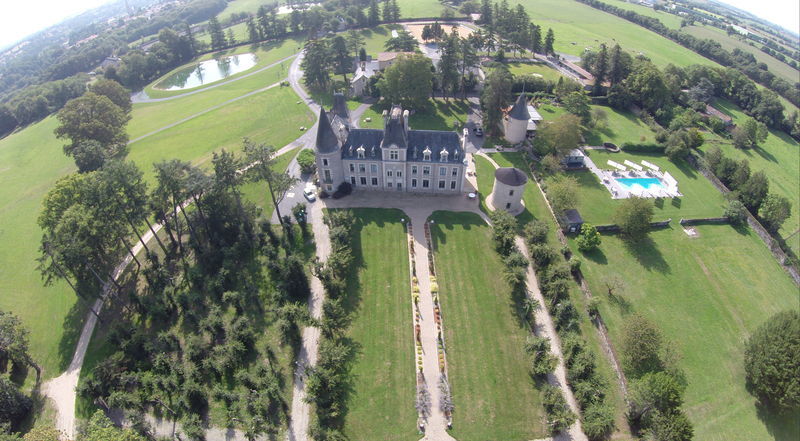 Hotel Chateau De La Barbiniere Saint-Laurent-sur-Sèvre Zewnętrze zdjęcie